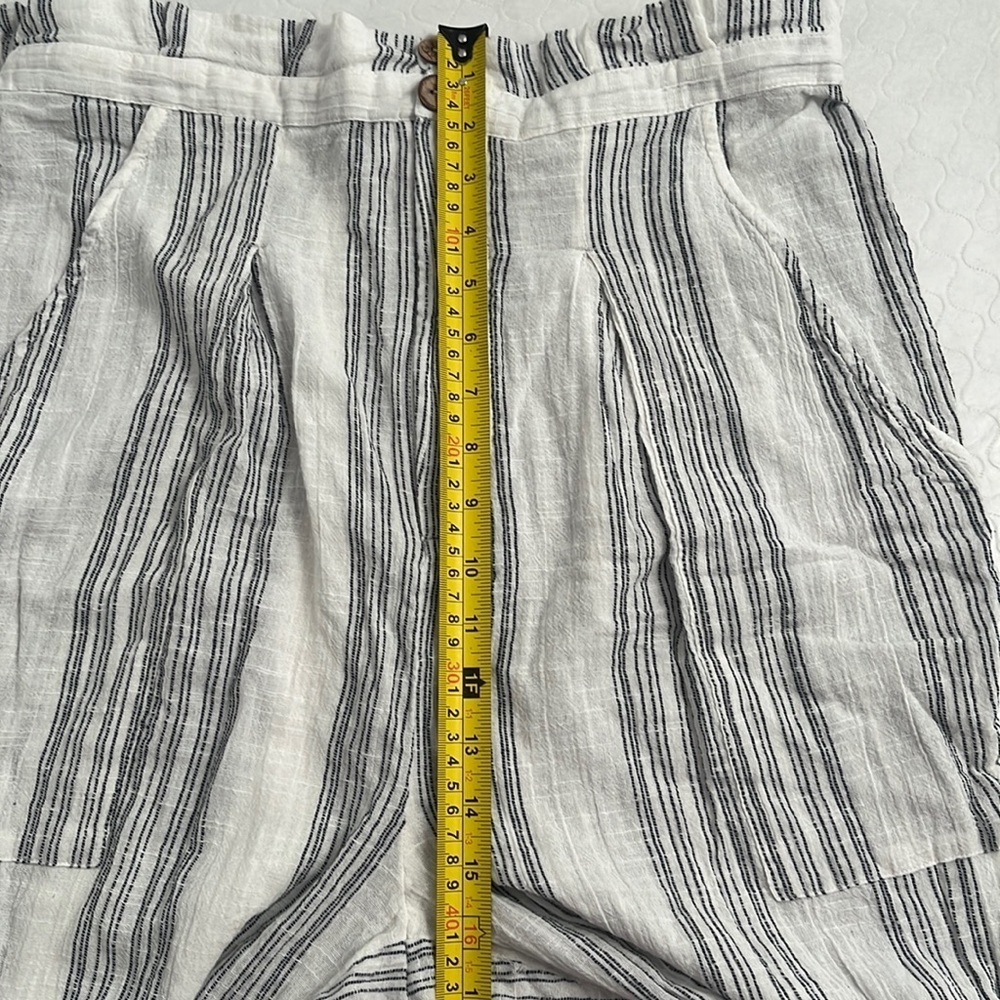 Free People Semi Sweet paper bag waist pants in Ivory Combo white navy - Picture 8 of 8